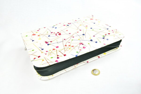 Taschenapotheke leer, Kunststoff-Etui Blumenmuster 40 Schlaufen f&uuml;r &auml;therische &Ouml;le